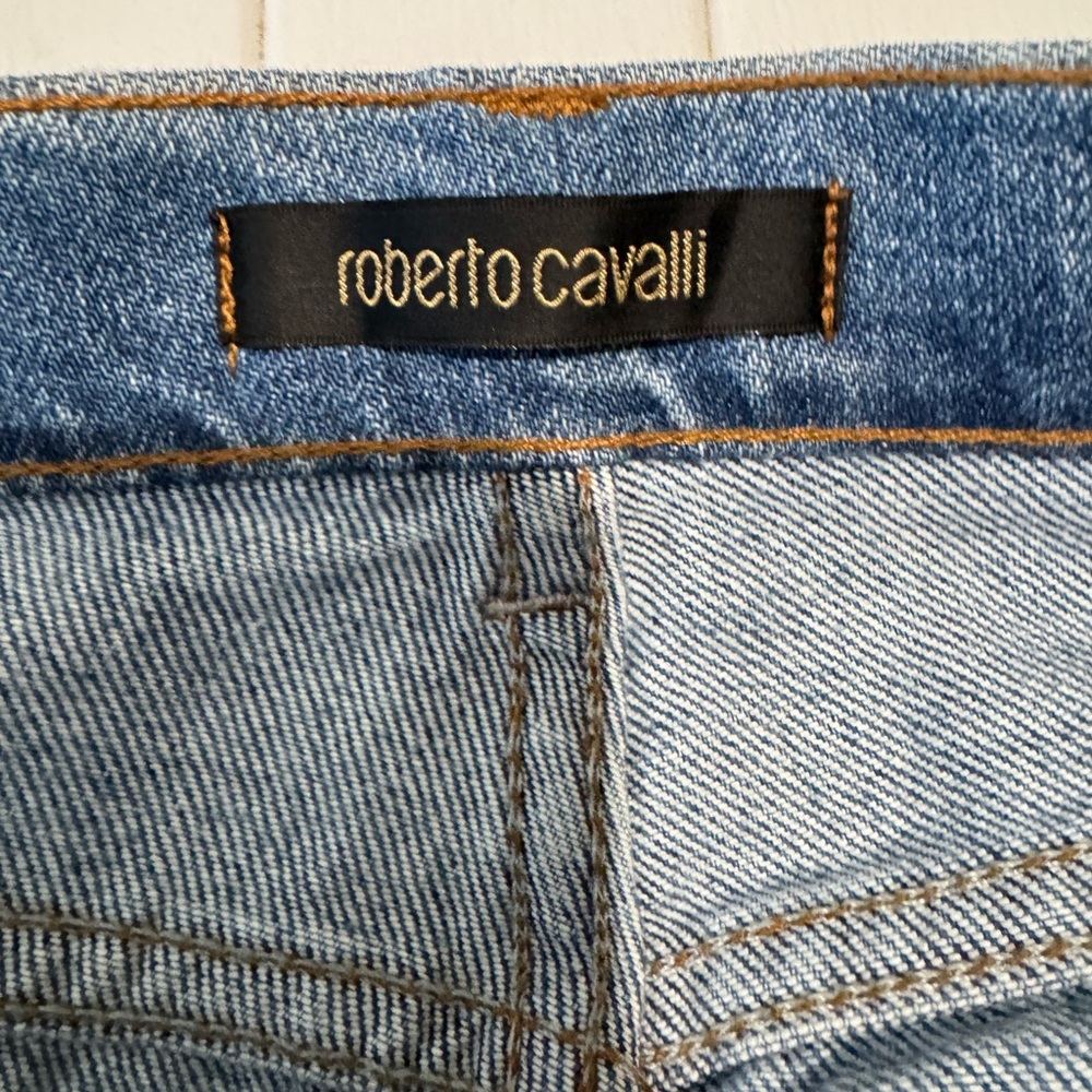 Roberto Cavalli Denim jeans with Gold Detailing - Picture 3 of 10